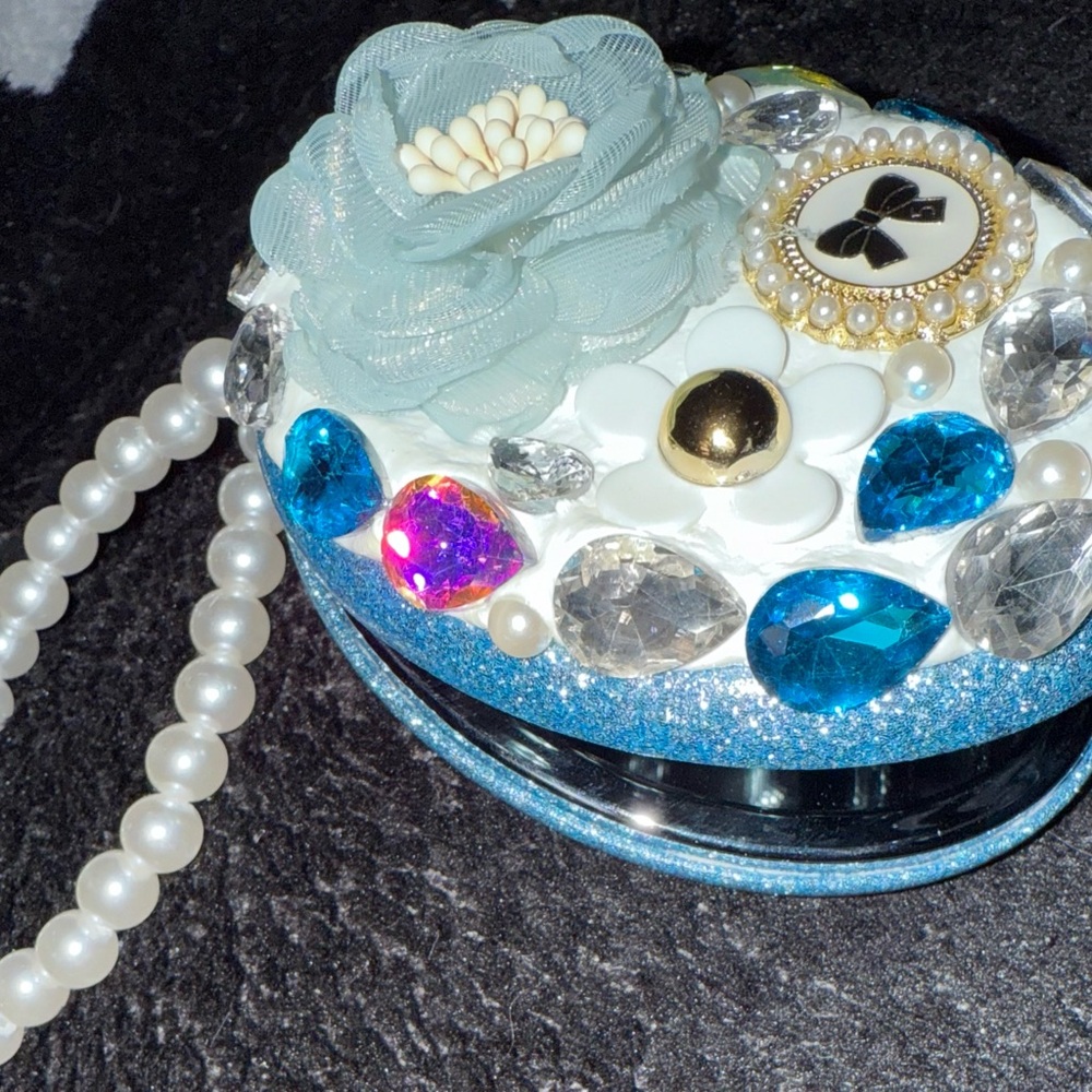 Beautiful Blue Handbag Mirror Charm